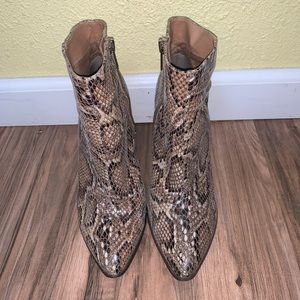 steve madden animal print boots